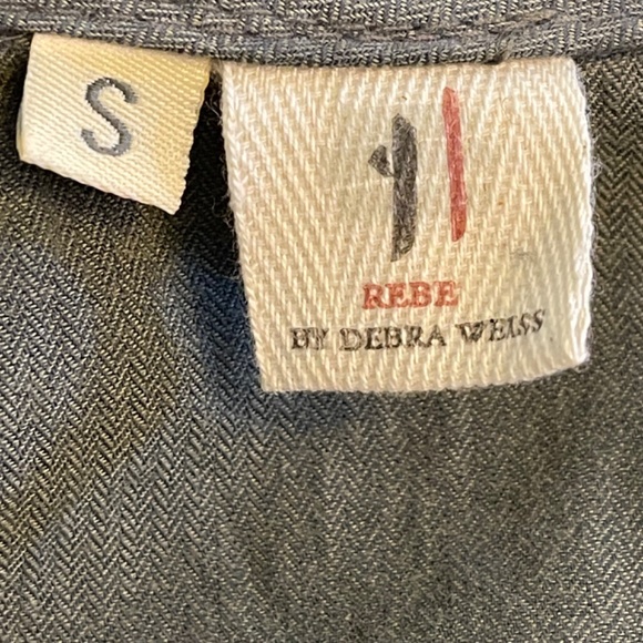 Rebe by Debra Weiss Green Pintuck Pleated Dress - Picture 7 of 7